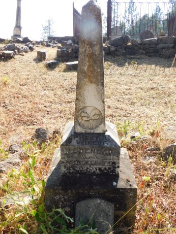[Picture of Pheby A grave]